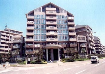 abanhara01.jpg