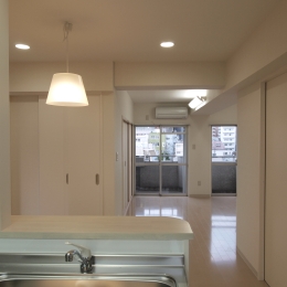 kitchen_to_living.JPG
